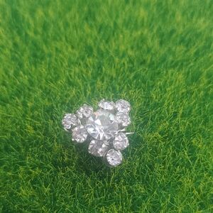 Heirloom Crystal Pin B444